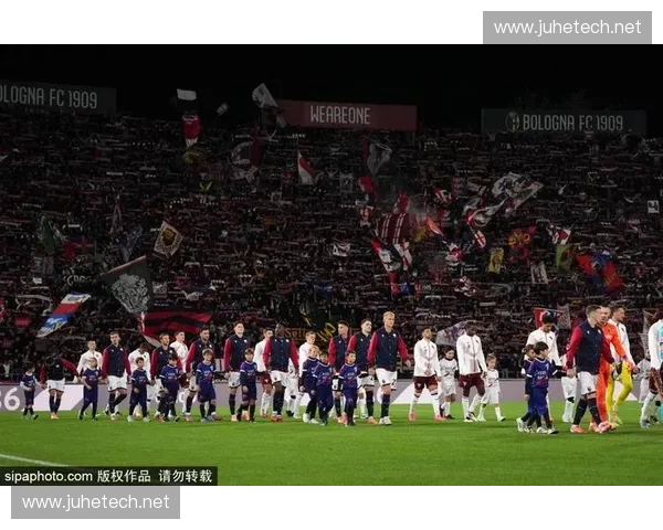 初中足球联赛激战正酣 展现青春拼搏精神与团队协作力量