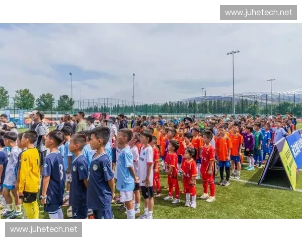 央视全程直播世界杯精彩赛事 助力球迷尽享足球盛宴